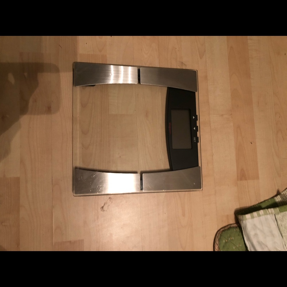 Digital Scale - Picture 2 of 2